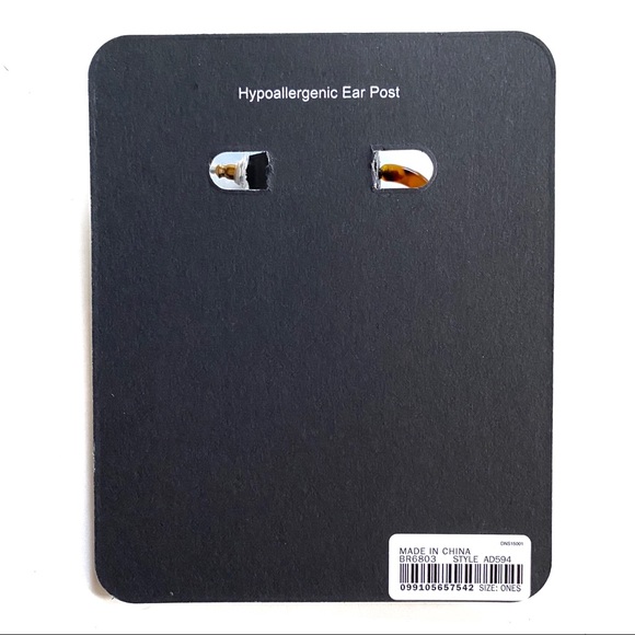 J.Crew Heart Hoop Earrings Tortoise Earrings! NWT! - Picture 6 of 7